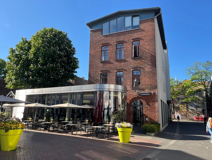 Bankery Außenansicht Bankery Außenansicht