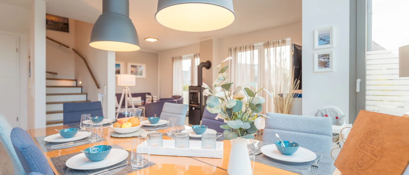 Kaptains Huus Wohn-Essbereich.jpg