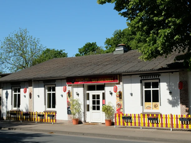 Eingang zum Asia Restaurant Warung Bali Eingang zum Asia Restaurant Warung Bali