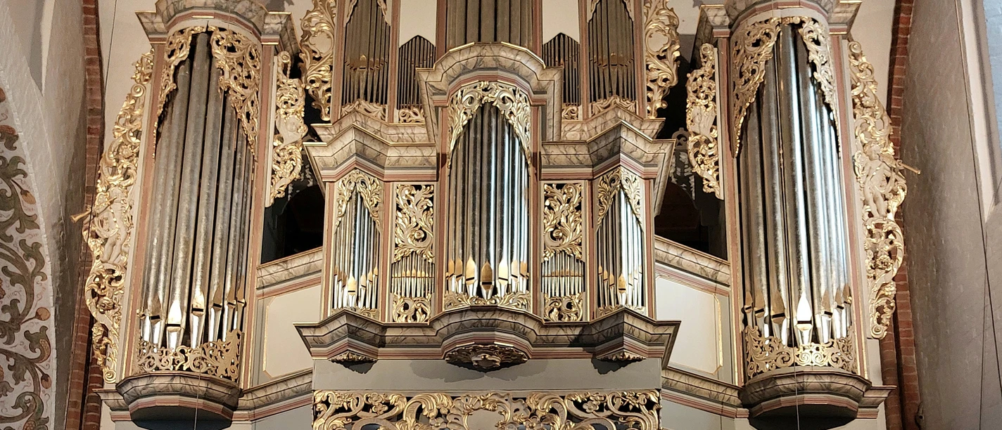 Orgelprospekt .jpg