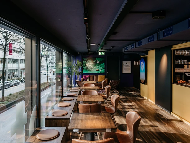 CAPSULE HOTEL - CHAPTER LUCERNE CAPSULE HOTEL - CHAPTER LUCERNE