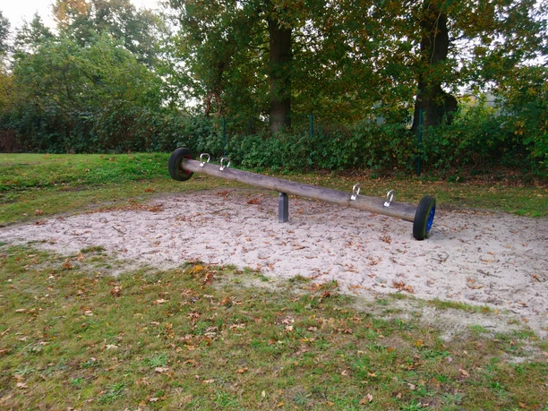 Hahn_Lehmden_Kinderspielplatz_Rosenstraße (1).jpg