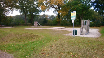 Hahn_Lehmden_Kinderspielplatz_Rosenstraße (6).jpg