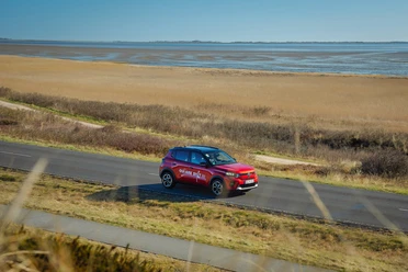 emobilitycenter-sylt-Citroen_e-C3_Elixir-Rot_(c)Citroën (2).jpeg