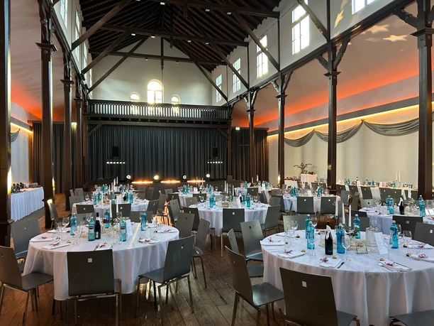 Kleine Beethovenhalle - Saalansicht Bankettbestuhlung