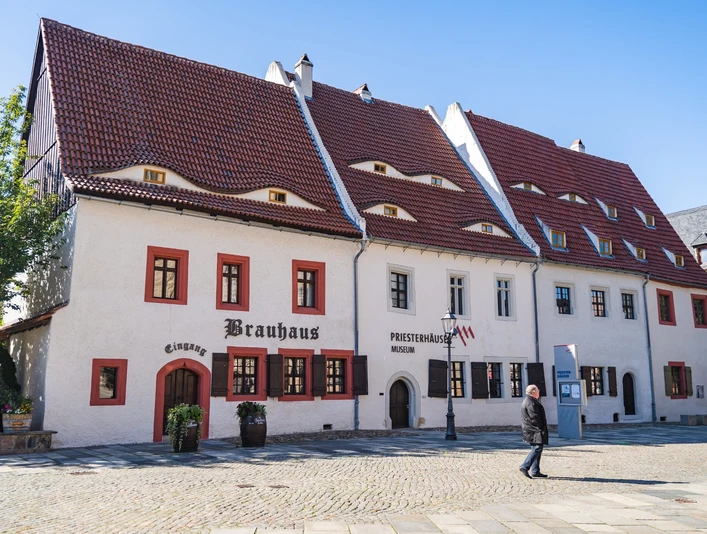 Gebäudeensembles der Priesterhäuser Zwickau