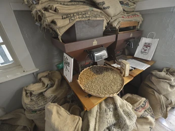 Huths Kaffee & Feinkost