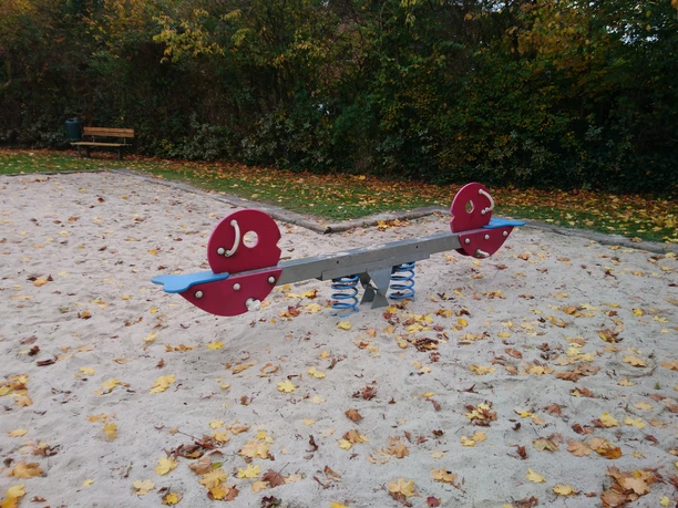 Wahnbek_Kinderspielplatz_Eibenstraße (2).jpg