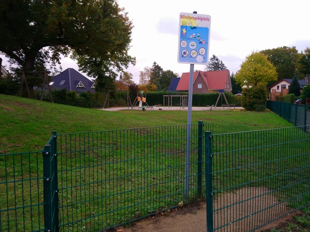 Wahnbek_Kinderspielplatz_Willehadstraße (4).jpg