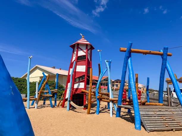 Spielplatz in der Nähe des Restaurants