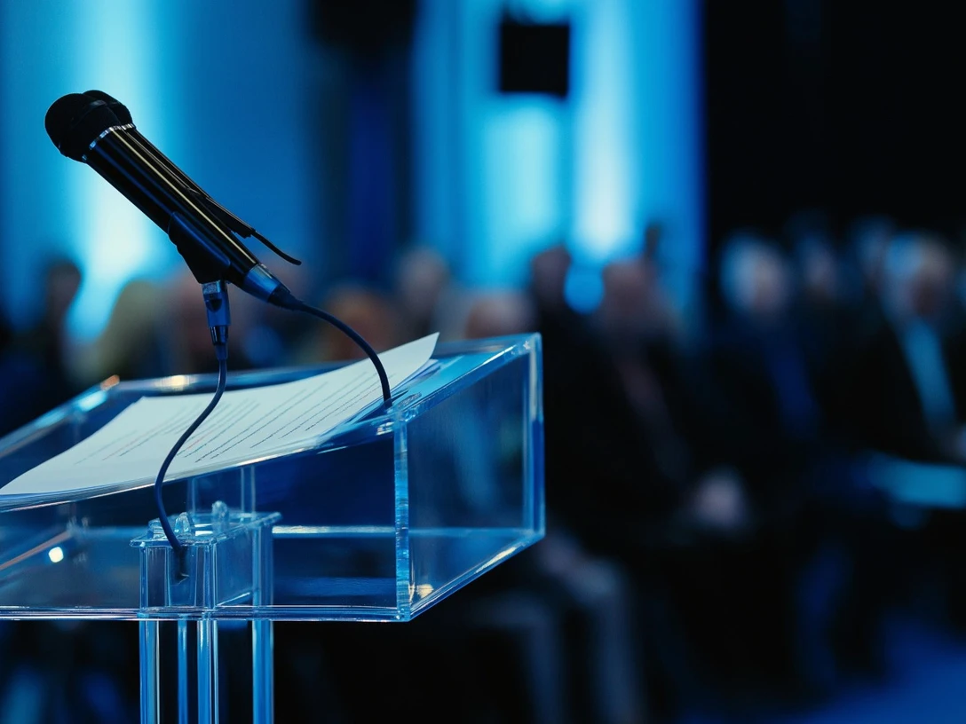 (c) Adobe Stock #1098601649_Cedric.jpeg