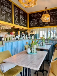 Moin_Innenbereich Restaurant.jpg