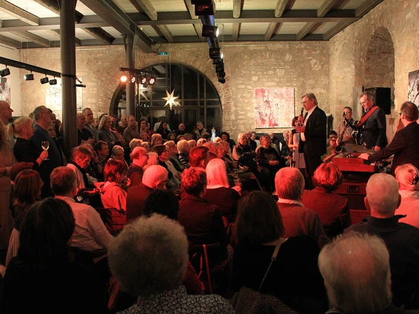 Begrüßung G.Vogt copyright by R. A. Hillebrecht.jpg