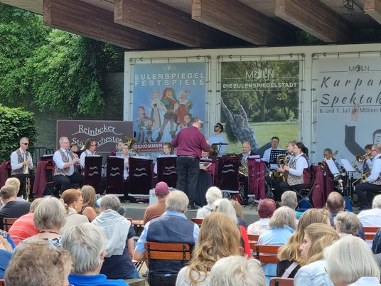 Pfingstkonzert im Möllner Kurpark