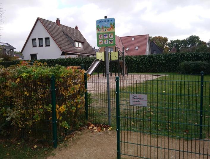 Wahnbek_Kinderspielplatz_Oderstraße (5).jpg