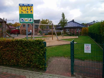 Rastede_Kinderspielplatz_Adelheidstraße (6).jpg