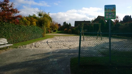 Rastede_Kinderspielplatz_Rudolstätter_Straße (2).jpg
