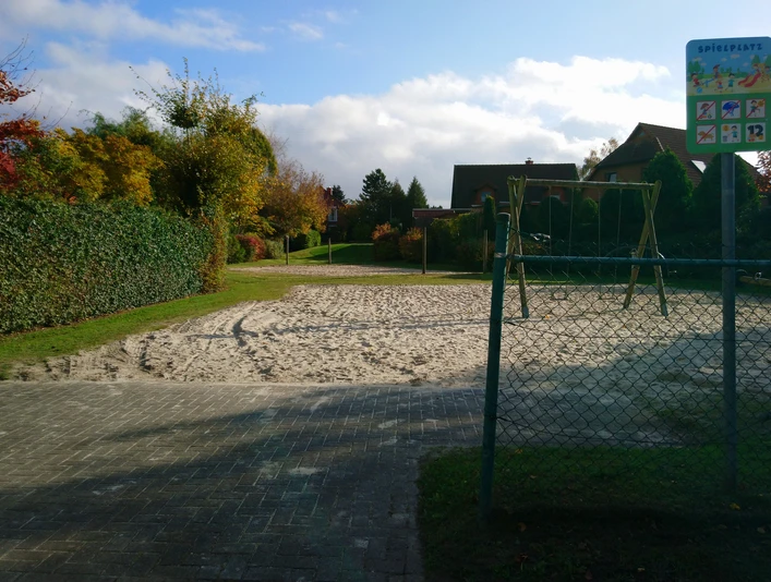 Rastede_Kinderspielplatz_Rudolstätter_Straße (2).jpg