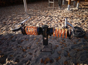 Rastede_Kinderspielplatz_Graf_Johann_Str (5).jpg