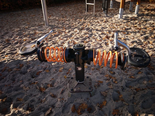 Rastede_Kinderspielplatz_Graf_Johann_Str (5).jpg