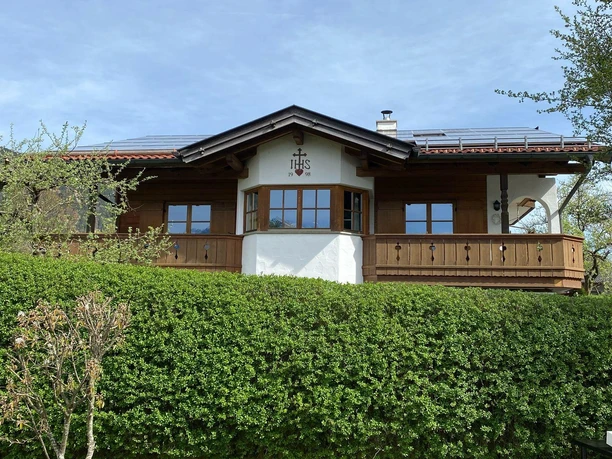 15_Außenansicht Haus Sommer