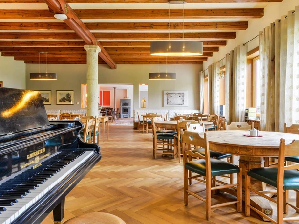 Restaurant-Flügel-Bechstein