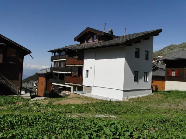 Aussenansicht Arche Sommer 2