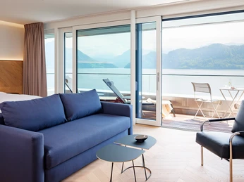 Junior Suite (2).jpg