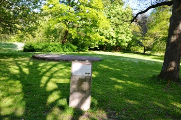 Infostele ehemaliger Schacht Fürst Bismarck im Kurpark am Greif in Salzgitter-Bad