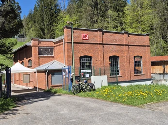 Kraftwerk Kammerl Außenansicht.jpg