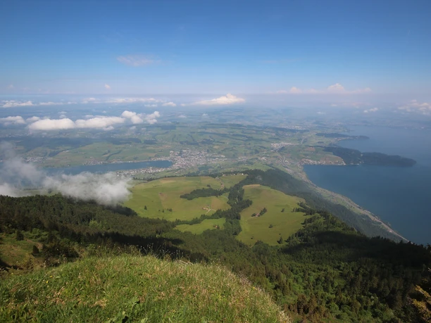 Aussicht auf den Zugersee und Küssnacht von Rigi Kulm aus