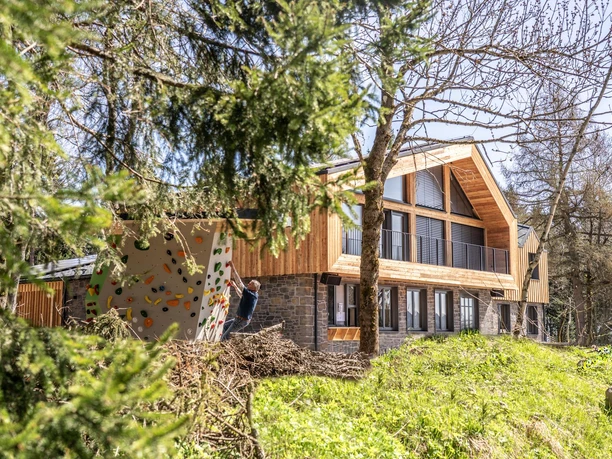 aussenansicht-basislager-fichtelberg