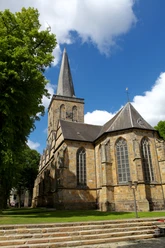 Ev.-ref. Kirche.jpg