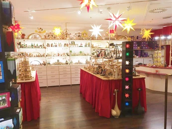 Fachgeschäft für erzgebirgische Holzkunst: Der Erzgebirgsladen im Levantehaus in Hamburg