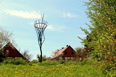 Skulpturengarten 4 DIETLIND PETZOLD.JPG