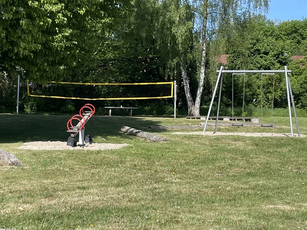 Freibad Bad Salzdetfurth_Spielplatz.JPG