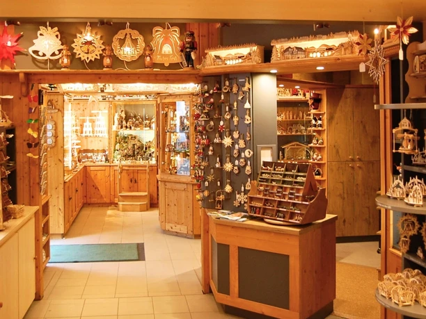 Drechslerei & Fachgeschäft für erzgebirgische Volkskunst Haberecht in Kurort Oberwiesenthal