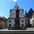 Marktplatz Eisleben mit Lutherdenkmal
