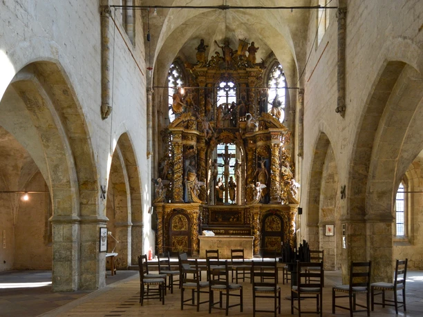 Binnenaanzicht van de St. Martinikerk in Halberstadt Innenansicht der St. Martini Halberstadt