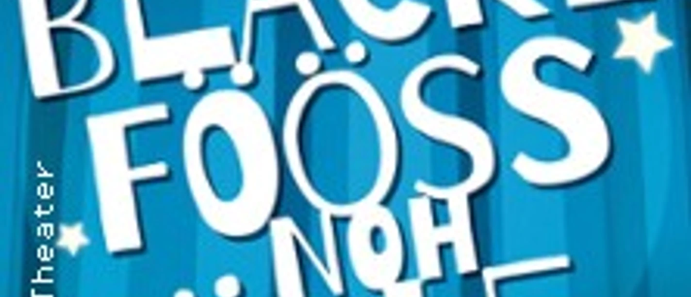 Der blaue Hintergrund mit weißem Schriftzug kündigt eine Veranstaltung im Scala Theater an.