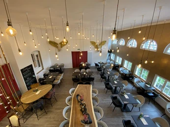 Dupont Vinothek (11)