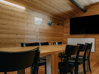 Co-Working Space auf der Bettmeralp bei der Kapelle Maria zum Schnee