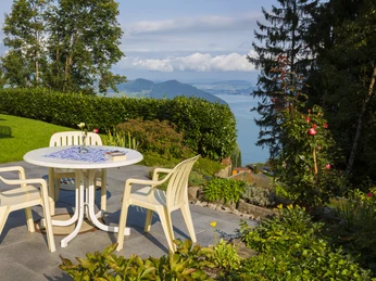 Gartensitzplatz der Ferienwohnung Frey-Gygax