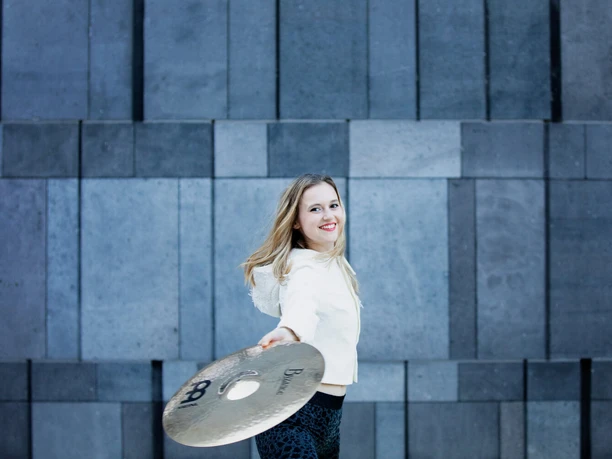 LucyLandymore (c) Julia Wesely.jpg