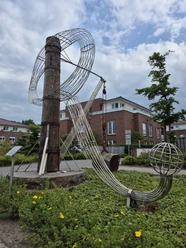 Ansicht Skulptur R mit Kran