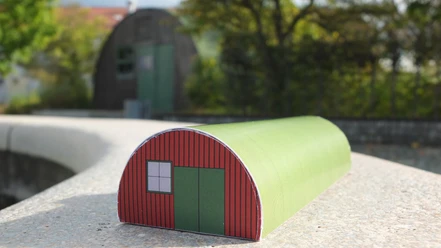 Bastelbogen Nissenhütte quer.JPG