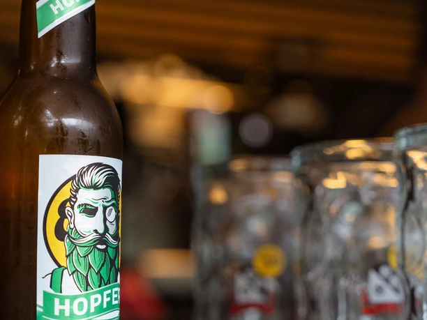 saempa-bar-boenigen-bier-glaeserjpg.jpg