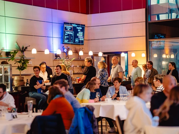 Hennes Quiznight 5.0.jpg