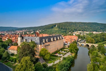 Lufbild vom Welfenschloss in Hann. Münden