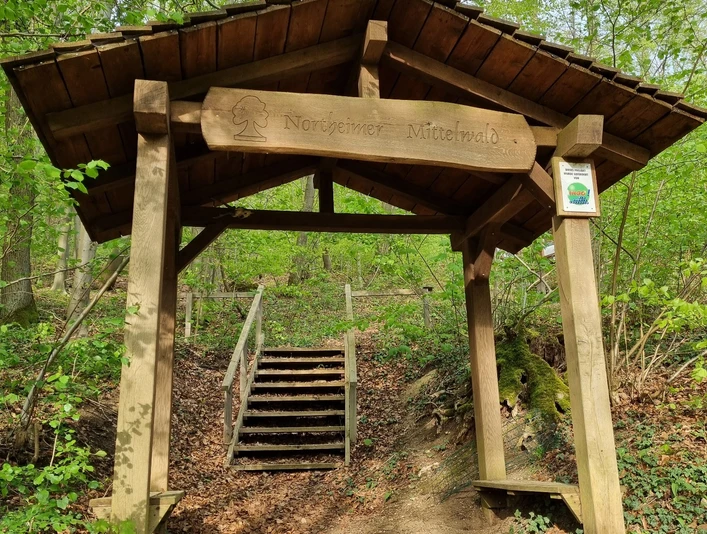 Das Eingangsportal zum Northeimer Mittelwald